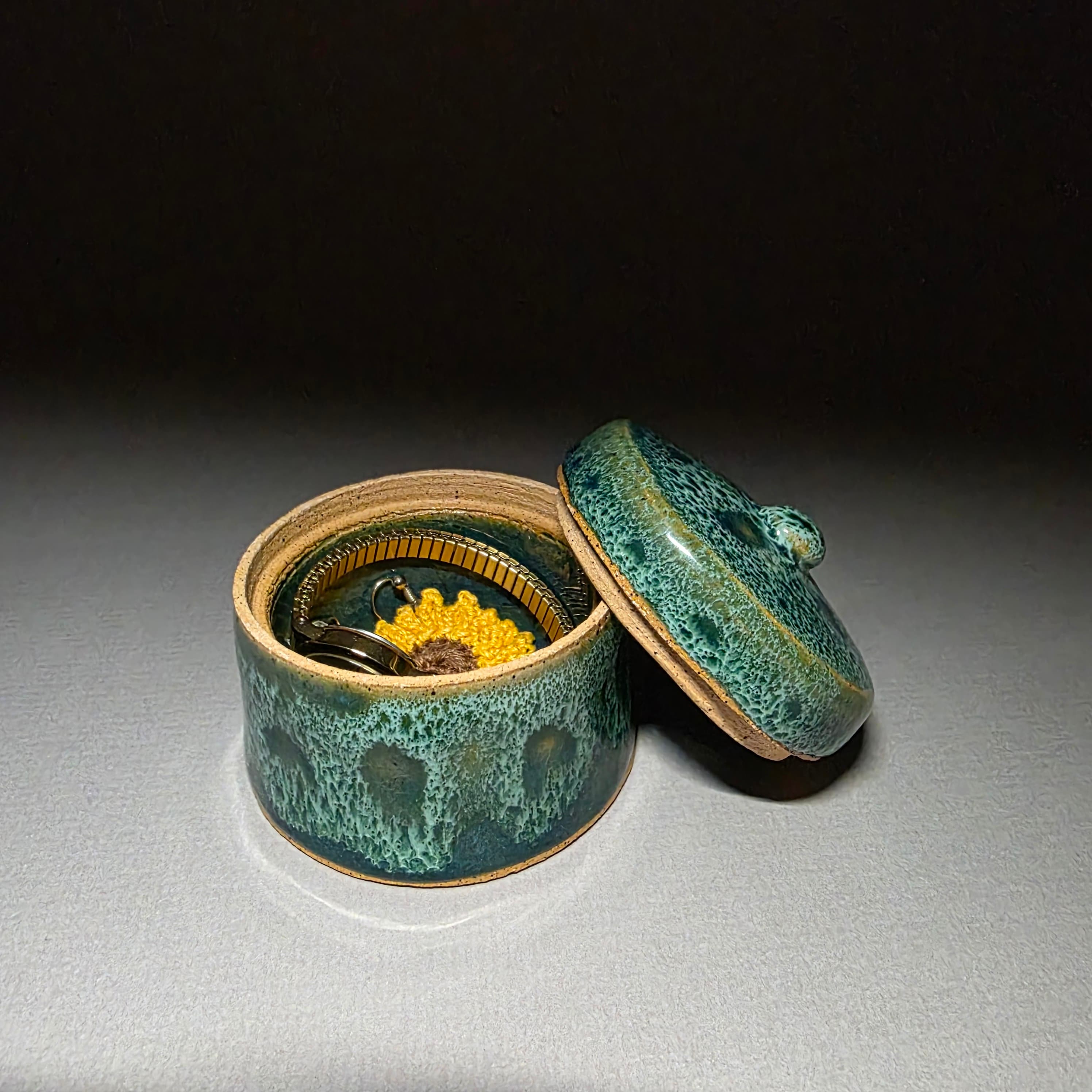 Jewel box with a coral reef pattern - Image 2